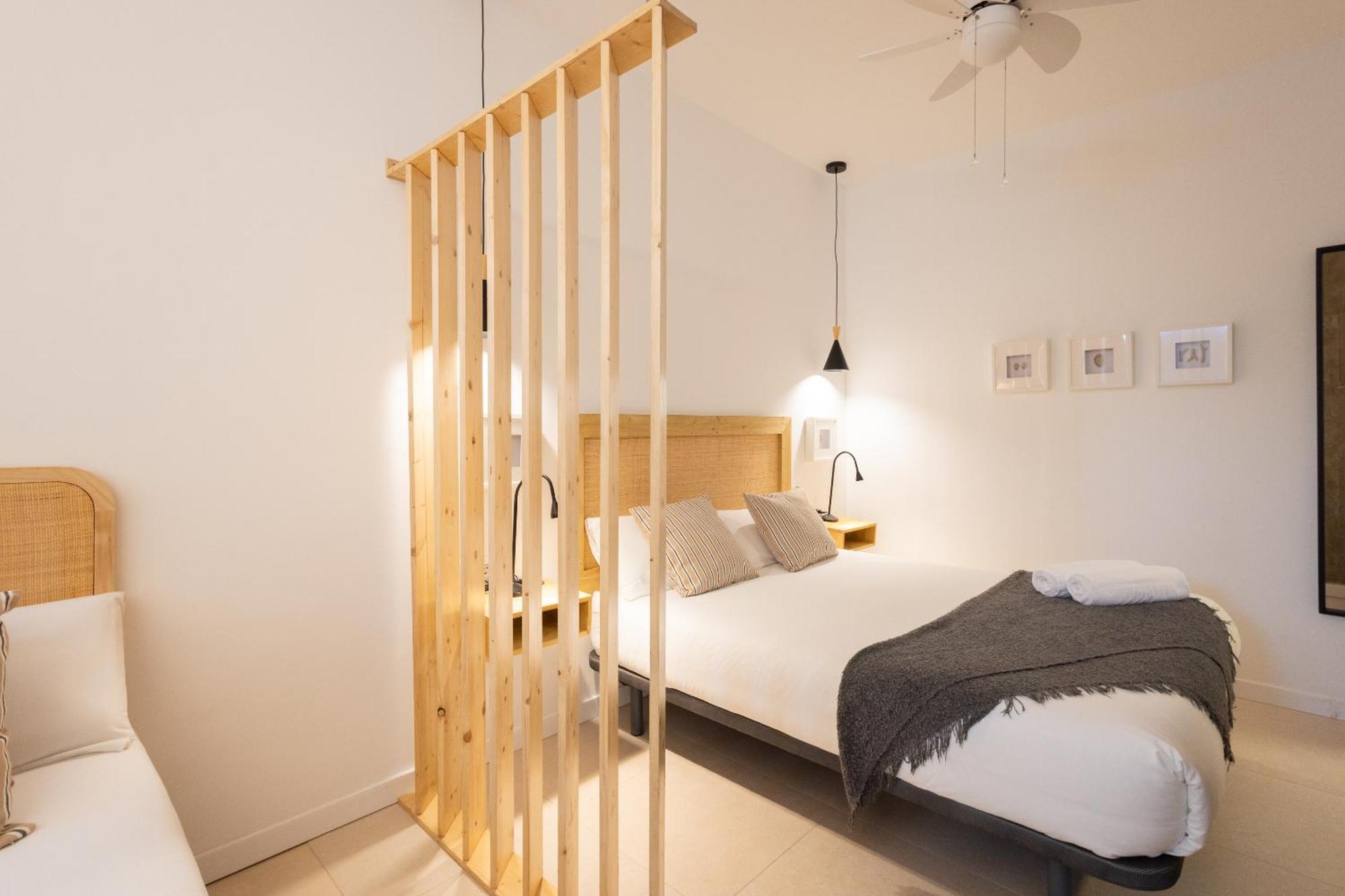 Florit Flats - The Pitiusas Rooms Valencia Buitenkant foto